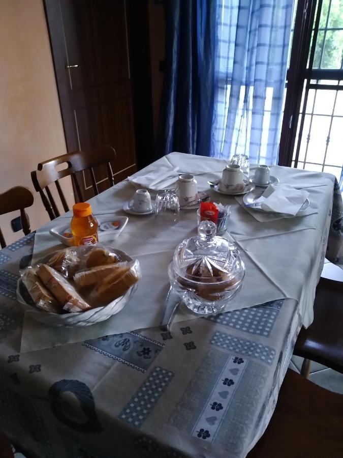 B&B Casa Regina Stroncone Bagian luar foto